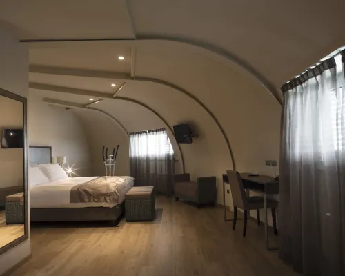 Smart Hotel Holiday Hotels near Carpenedo