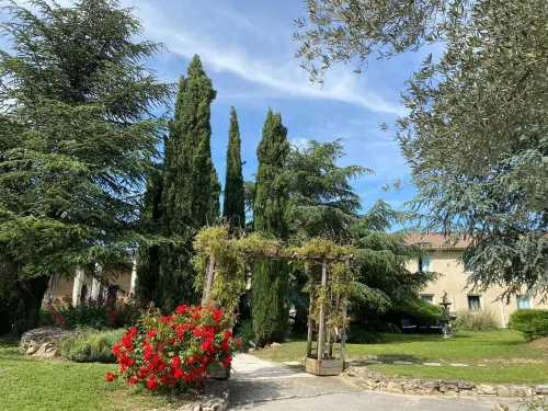 La Roselière Hotels in Saint Quentin-Fallavier