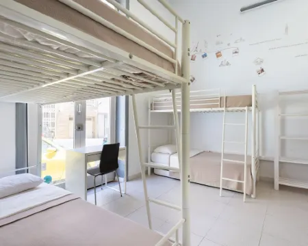 Wanderlust Hostel Hotels in Santa Cruz de Tenerife