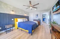 Barefoot Salty by AvantStay Private Pool