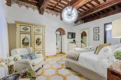 Lucca Heritage Retreat