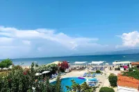 Jessica's Studios & Apartments