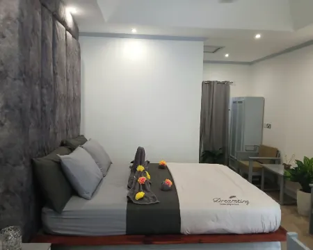 Clavier's- AirCon- Seaside- FamilyFriendly Hotels in Soufriere