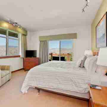 Desert Canyon Golf Resort Rooms