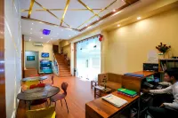 Hotel Apex International