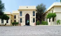 Matsya Villa Hotels in Churi Ajitgarh