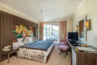 Crystal de Luxe Resort & Spa - All Inclusive Hotels in Kemer