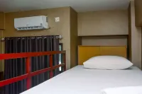 Simply and Cozy Studio at Dave Apartment - Pools