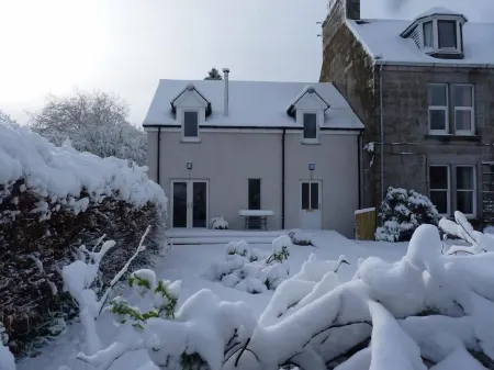 Tulach Ard House Отели в г. Грантаун-он-Спей