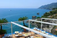 Lloyd's Baia Hotel - Sea View