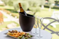 Anusca Palace Hotel Hotels in Toscanella
