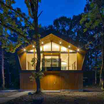 Ahiru Chalet Hotel Exterior