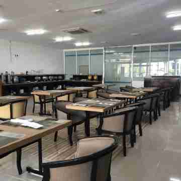 Grand Hotel Clark Dining/Meeting Rooms