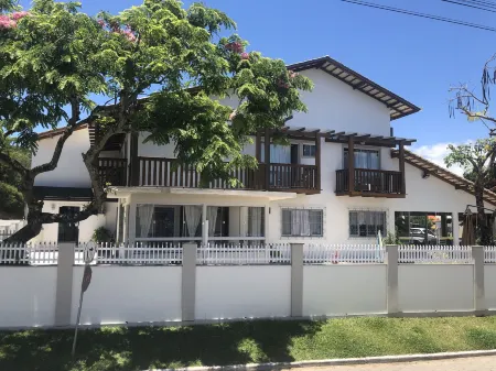 Pousada Rosália Отели в г. Пенья