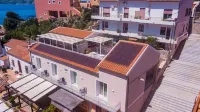 Controvento Hotels in La Maddalena