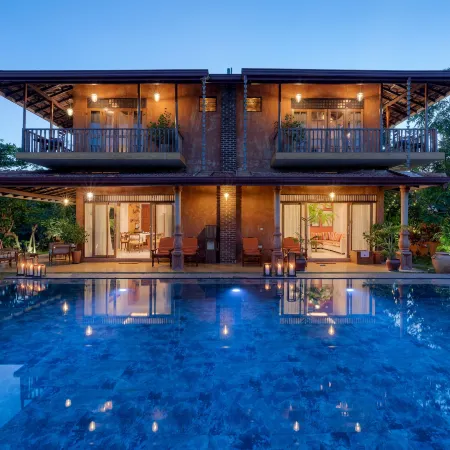 DCanal House