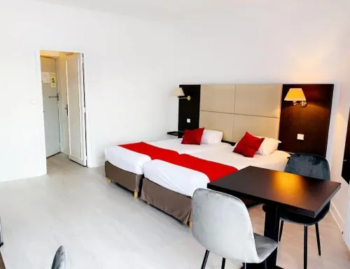 Hôtel d'Orsay Hotels in Les Ulis