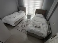 Cam Suites - parking