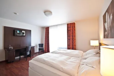 Hotel am Oppspring Hotel dekat Dicken am Damm