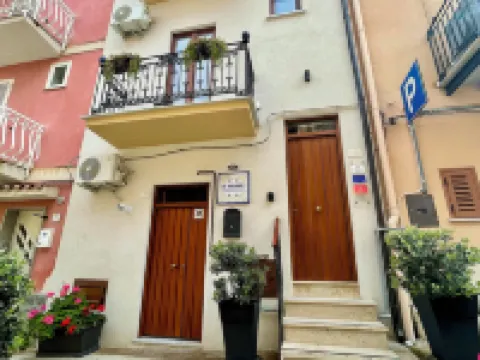 I Mori - Holiday Rooms Hotels in Lascari