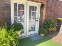 The Olde Mill Inn Bed & Breakfast Hotel a Pineville