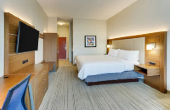 Holiday Inn Express & Suites Weatherford by IHG