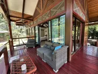 Kenaki Lodge Hotels in Cahuita