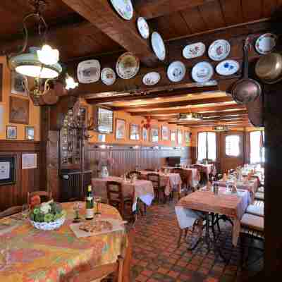 Hotel Restaurant Dontenville Dining/Meeting Rooms
