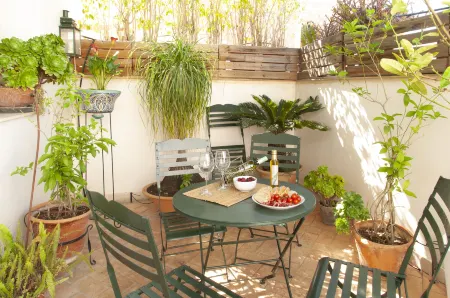 CH Apartments Rooftop Terrace Отели рядом с достопримечательностью «Capilla de San Jose»