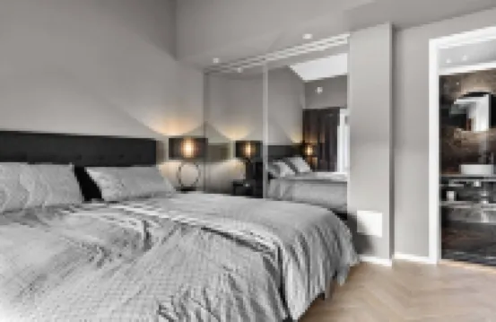 Cottage - Sleeps 14 With Fjord Views Hotels in 