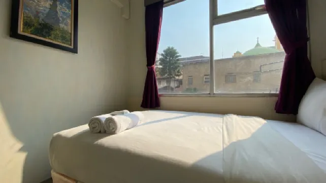 Comfortable and Simply Modern 2Br Apartment at the Jarrdin Cihampelas