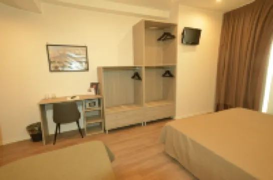 호텔 티엠포  호텔