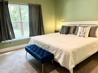 Sweet Stay in Sanford Các khách sạn gần Terminal B, Sanford International Airport