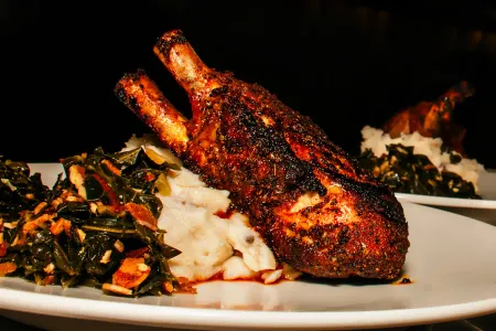 Holiday Inn Salem Отели рядом с достопримечательностью «Уилламетт»