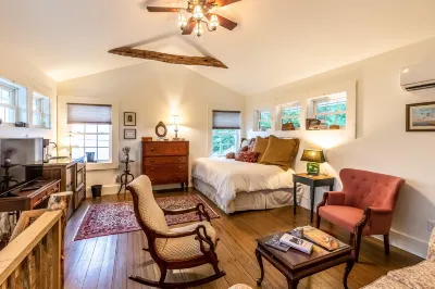 Fabulous escape with firepit, stylish interior & central AC - near hiking Hotels near Lowe's Home Improvement