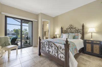 Villa Pearl Hotels in 
