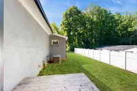 Morganton Escape