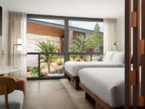 火烈鳥度假村及水療中心 聖羅莎酒店