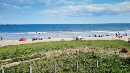 Indoor Pool and Beach Proximity - Gorgeous Coastal Haven Отели в г. Олд-Орчард-Бич