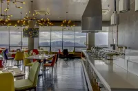 DoubleTree by Hilton Guayaquil - breakfast