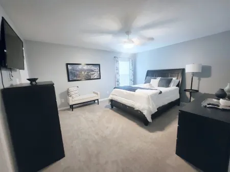 Easy Living @ Noblesville Near Ruoff Center & Grand Park