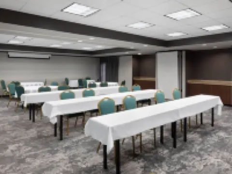 La Quinta Inn & Suites by Wyndham Houston Bush IAH South ヒューストンのホテル