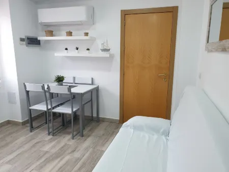 Style Apartments Cabanyal Marina Beach Отели в г. Port Saplaya