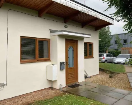 一卧室底樓公寓，靠近拉格比學校 拉格比酒店