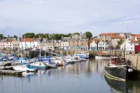 The Old Paint Shop Apartment - Centrally Situated - parking