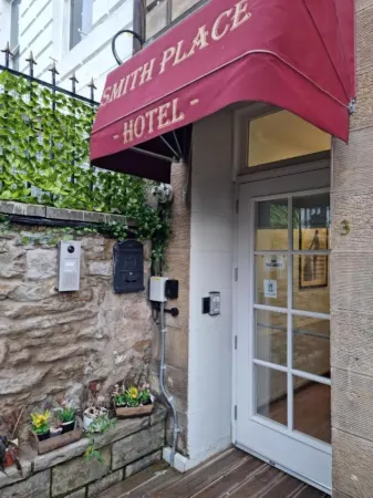 Smith Place Hotel Отели рядом с достопримечательностью «Edinburgh Printmakers Workshop & Gallery»