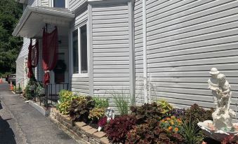 Trails End Bed and Breakfast
