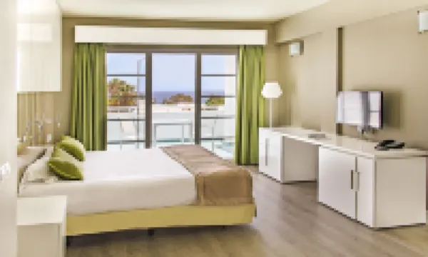 莫羅瑪公寓-如家精選 卡門港酒店