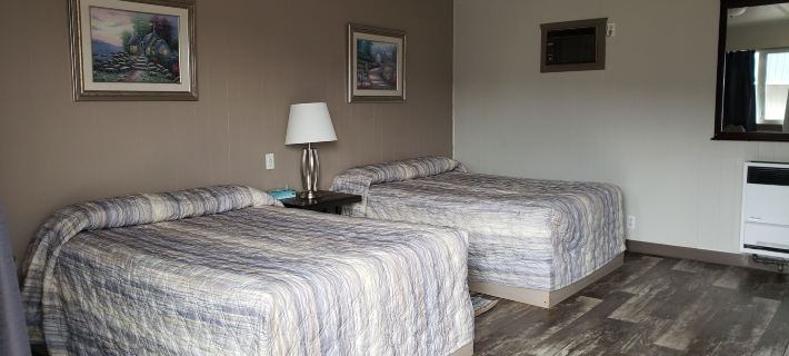 99 Mile Motel Hotels in Cariboo