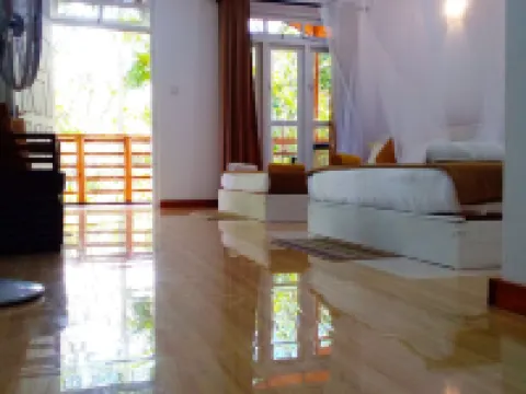 ウォーカーズ ネスト エッラのホテル